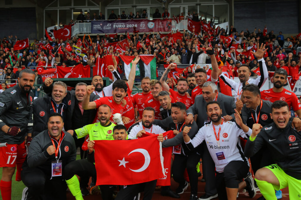 İsraile Gol olduk yağdık. 6-0